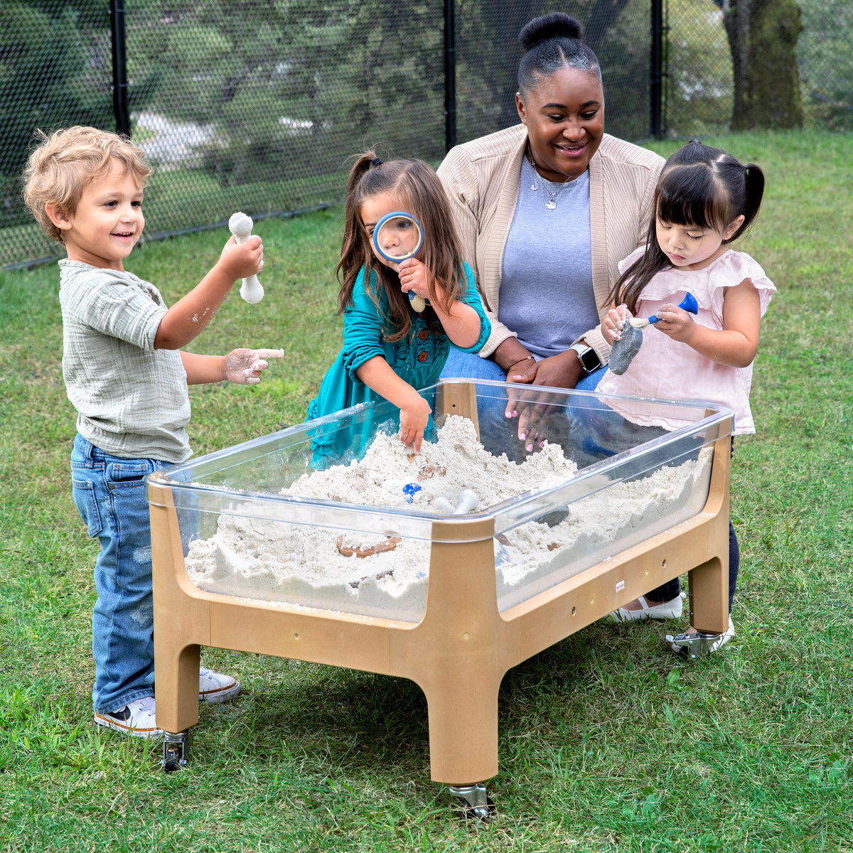 Guide Craft Indoor / Outdoor Sand & Water Table (Direct Shipping UK)