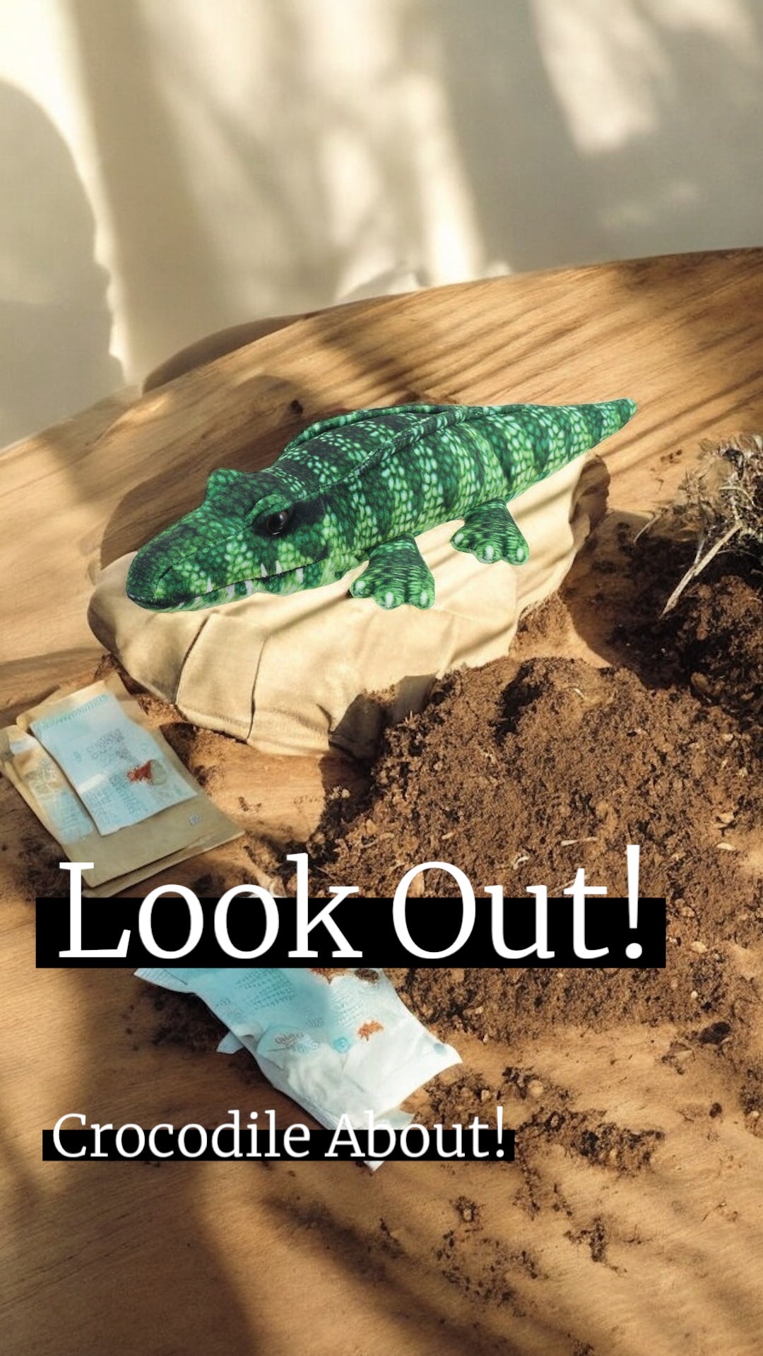 PRE - ORDER: Little Creatures – Crocodile Finger Puppet - Little Whispers