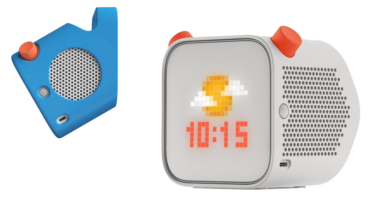 Yoto Bundle - Yoto Player 3rd Generation with Yoto Adventure Jacket