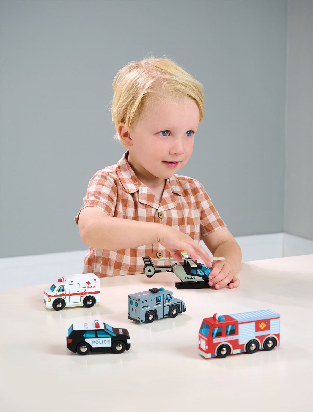 Tender Leaf Toys Emergency Vehicles Life Style