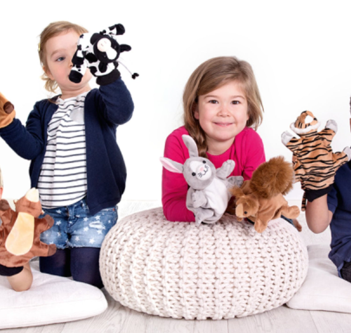 Beleduc Rabbit Handpuppet - Little Whispers