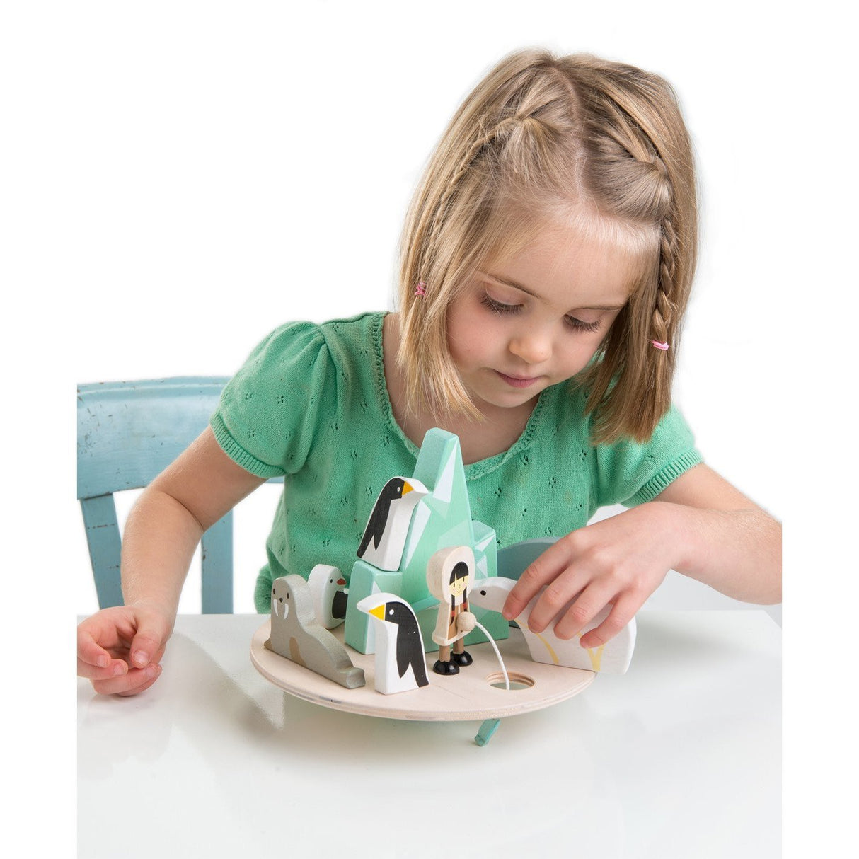 Tender Leaf Balancing Polar Circle - Little Whispers