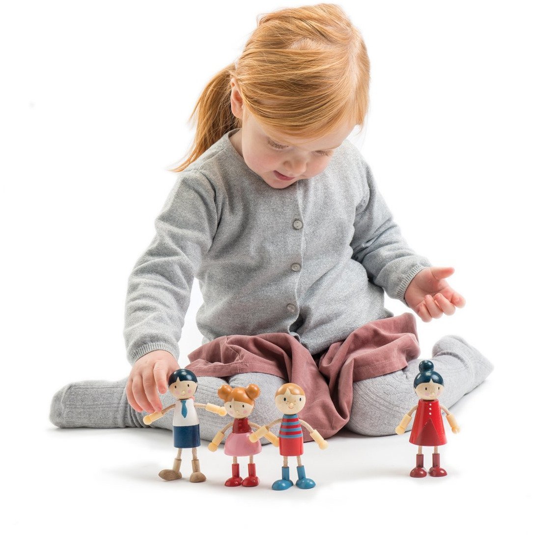 Tender Leaf Toys Doll Family TL8142 - Little Whispers